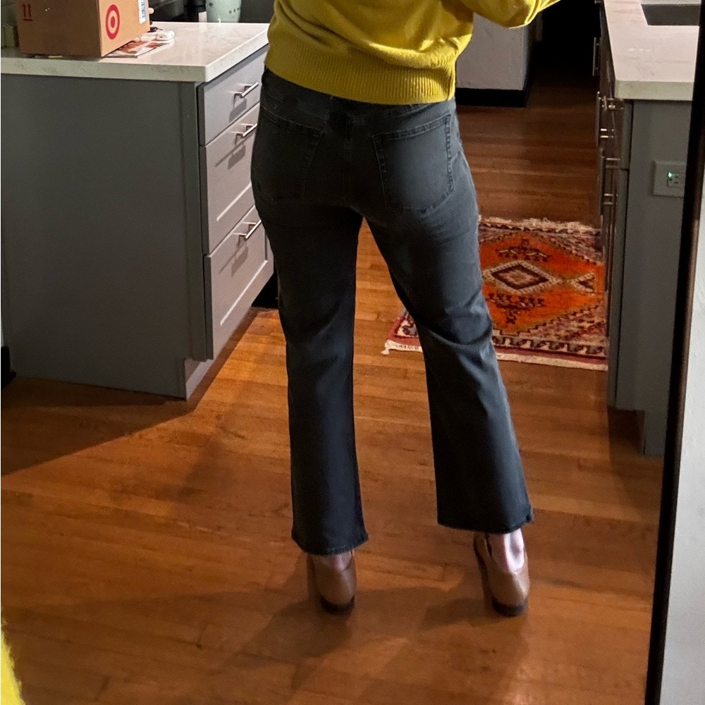 Frame Le Sleek Straight Jeans - Picture 6 of 6